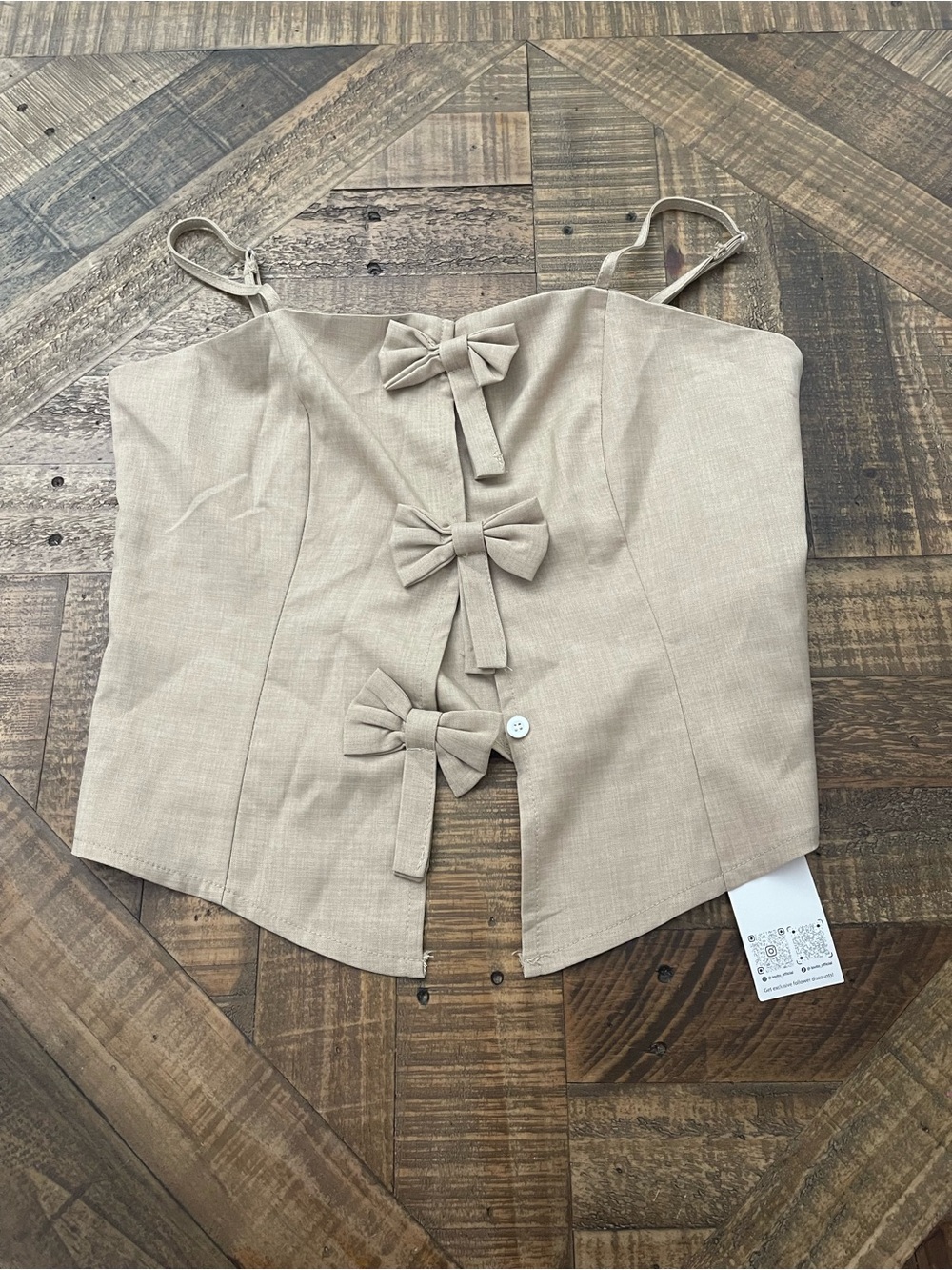 NWT Lovito  Front Bow Closure Camisole Top - Beige